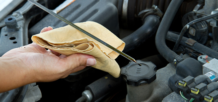 ตรวจสอบก้านวัดน้ำมัน